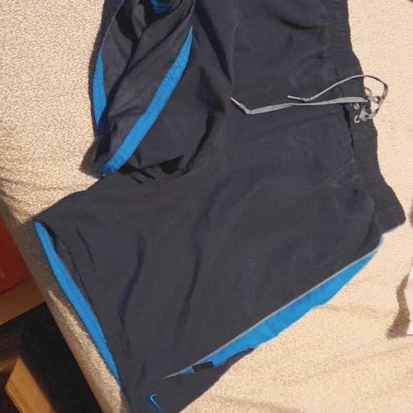 Nike "Betterworld" swim trunks xl Cerulean  blue on Navy, Grey trim - Picture 1 of 4